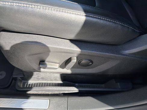 Used 2024 Ford Edge Titanium image 16