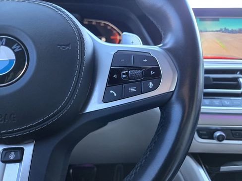 Used 2023 BMW X6 xDrive40i w/ M Sport Package image 29