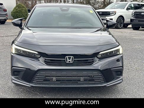 Used 2024 Honda Civic Sport image 2