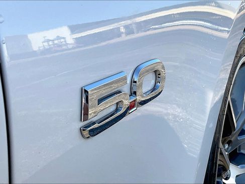 Used 2017 Ford Mustang GT Premium w/ Equipment Group 401A image 9