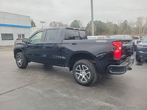 Used 2019 Chevrolet Silverado 1500 LT Trail Boss image 3