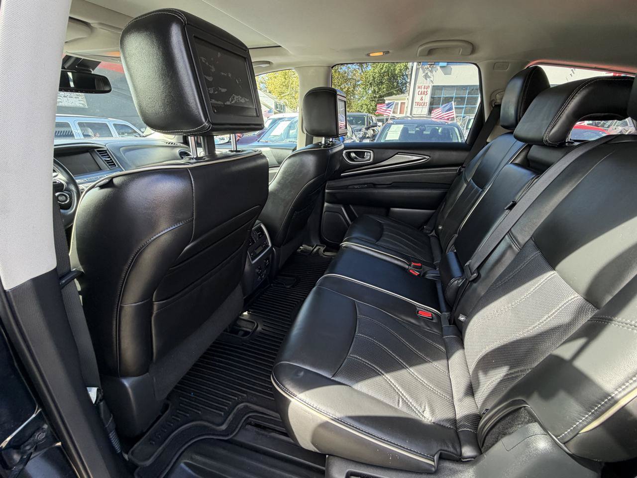 Used 2017 INFINITI QX60 Luxe w/ Premium Plus Package AWD/4WD image 23