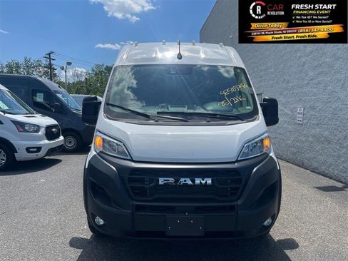 Used 2025 RAM ProMaster 3500 w/ Convenience Group FWD image 2