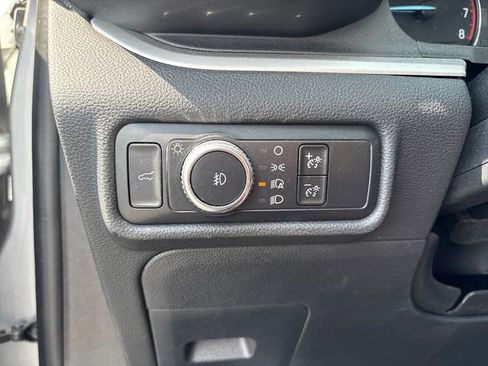 Used 2021 Ford Explorer XLT w/ Equipment Group 202A AWD/4WD image 29