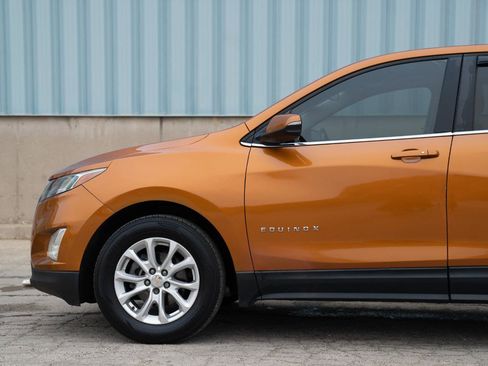 Used 2018 Chevrolet Equinox LT FWD image 7