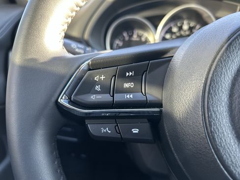 Certified 2025 MAZDA CX-5 AWD 2.5 S w/ Select Package image 19