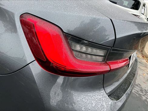 Used 2020 BMW 330i Sedan w/ Premium Package image 30