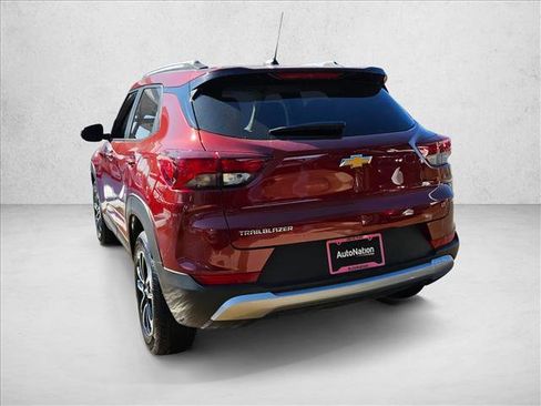 Used 2025 Chevrolet TrailBlazer LT image 7