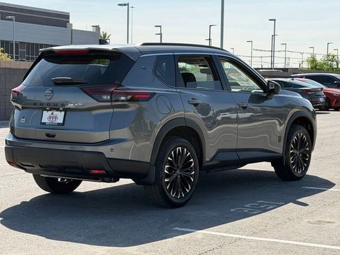 New 2026 Nissan Rogue SV FWD image 6
