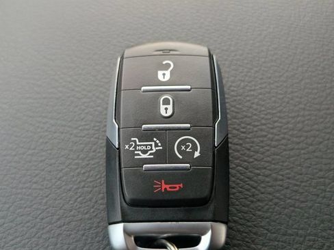 New 2026 RAM 1500 Big Horn AWD/4WD image 31