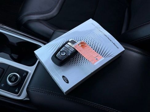 Used 2024 Ford Explorer ST w/ Equipment Group 401A image 5