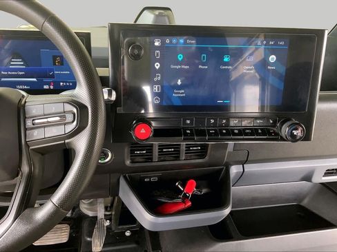 Used 2025 Chevrolet Brightdrop 600 FWD image 6