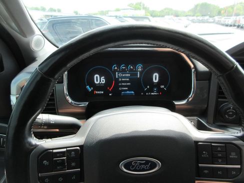 Used 2021 Ford F150 Lariat w/ Equipment Group 502A High AWD/4WD image 33