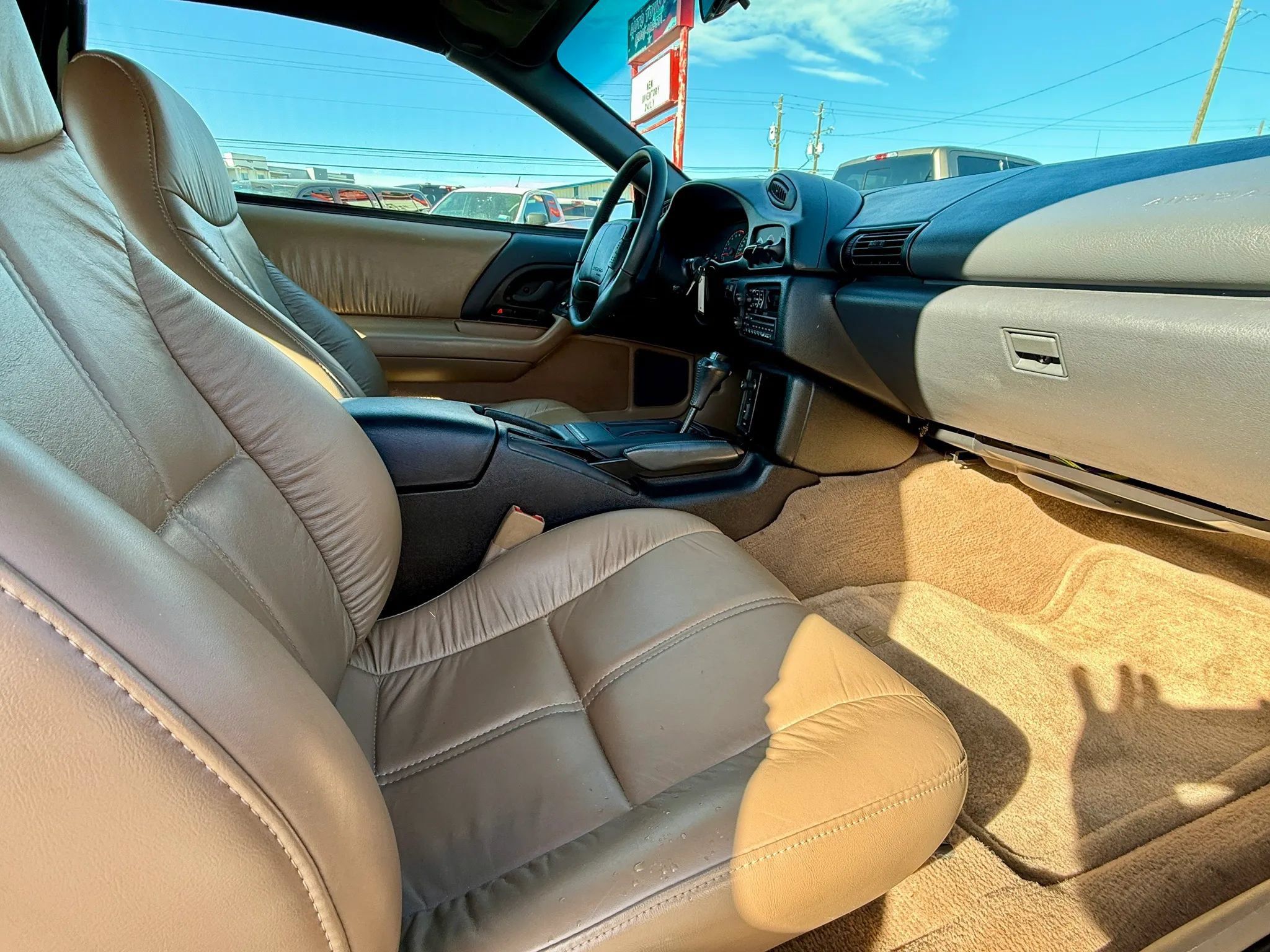 Used 1995 Chevrolet Camaro Z28 RWD image 13