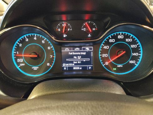 Used 2018 Chevrolet Cruze LS FWD image 23