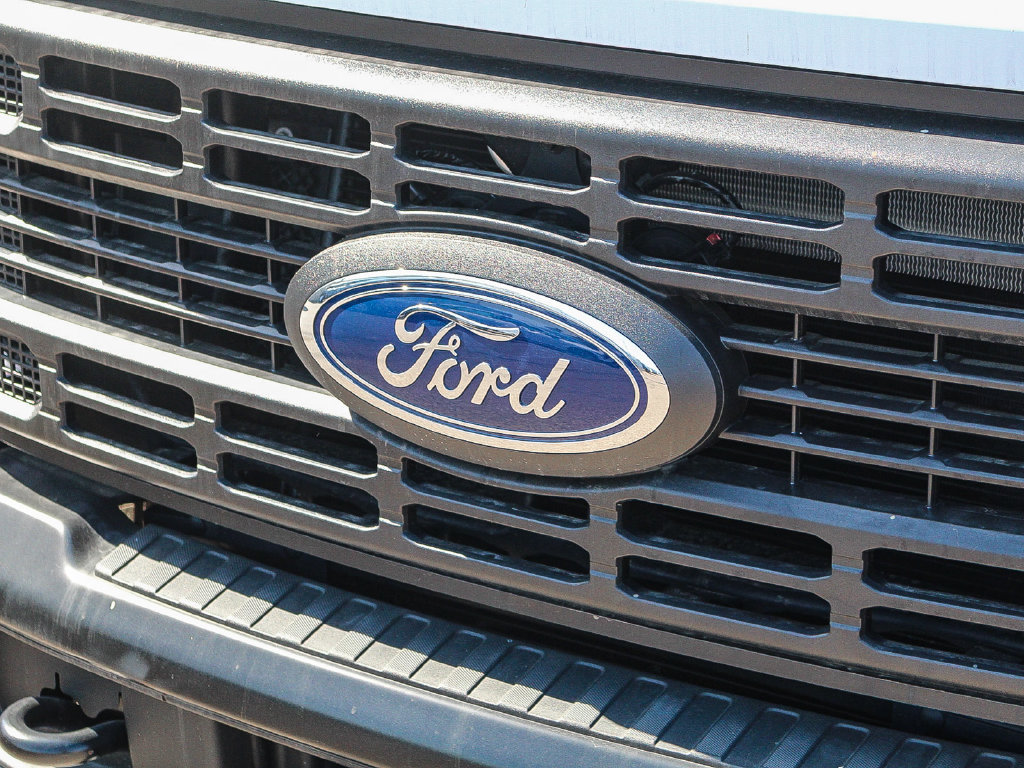 New 2025 Ford F350 XL RWD image 5