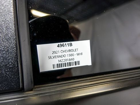 Certified 2021 Chevrolet Silverado 1500 RST w/ Rally Edition image 34