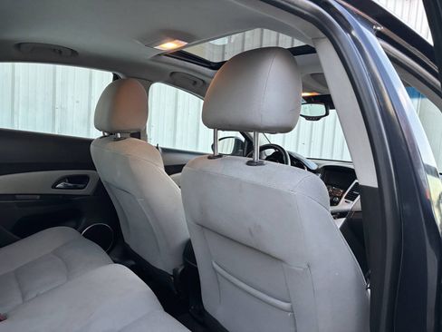 Used 2014 Chevrolet Cruze LT w/ All-Star Edition FWD image 17