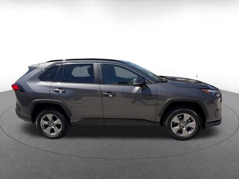Used 2025 Toyota RAV4 XLE w/ Convenience Package AWD/4WD image 16