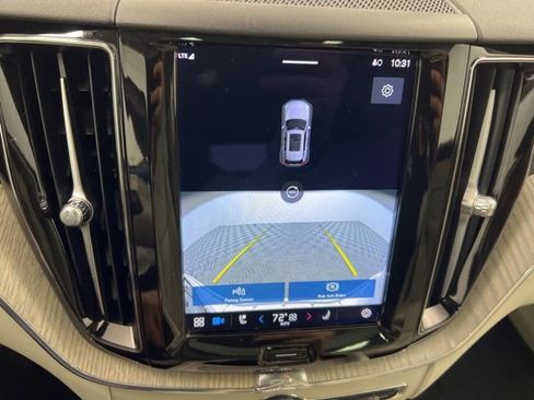 Used 2023 Volvo XC60 B5 Plus w/ Climate Package image 19
