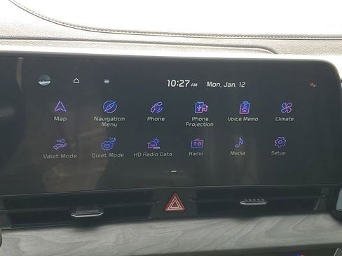 Used 2025 Kia Sportage X-Line image 16