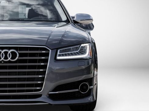 Used 2016 Audi S8 w/ Driver Assistance Package AWD/4WD image 59