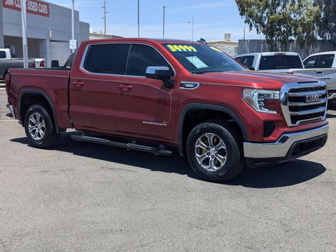 Used 2021 GMC Sierra 1500 SLE RWD image 1