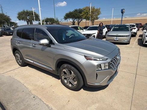 Used 2023 Hyundai Santa Fe SEL w/ Premium Package FWD image 3
