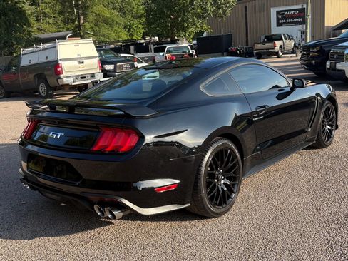 Used 2019 Ford Mustang GT Premium w/ GT Performance Package RWD image 7