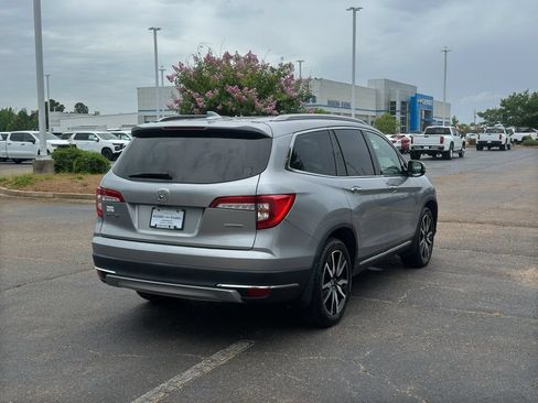Used 2021 Honda Pilot Touring image 7