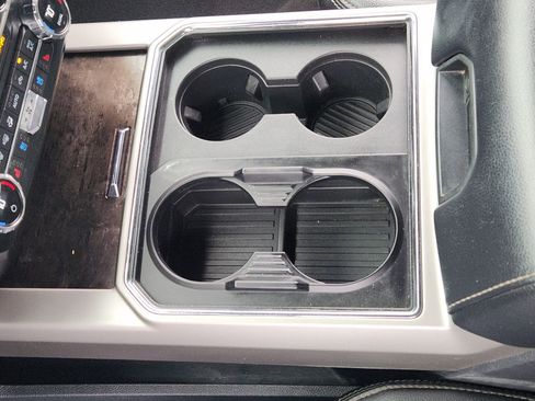 Used 2022 Ford F250 Lariat w/ Lariat Value Package image 23