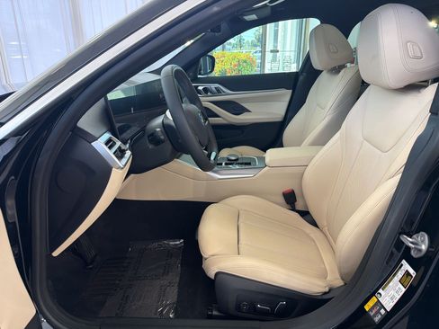 Used 2025 BMW i4 eDrive40 w/ Premium Package RWD image 5