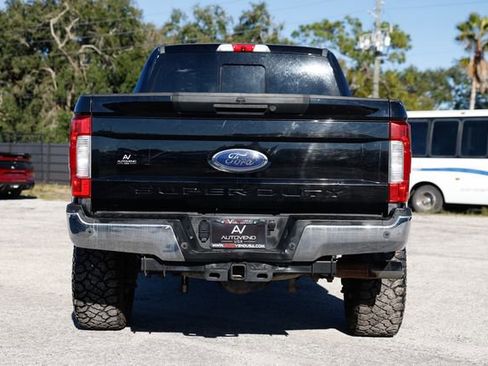 Used 2017 Ford F250 Lariat w/ Lariat Ultimate Package image 10