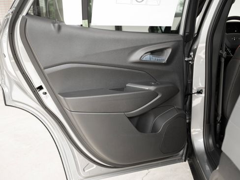 New 2026 Chevrolet Trax RS w/ Driver Confidence Package image 63