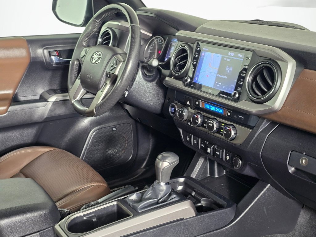 Used 2021 Toyota Tacoma Limited AWD/4WD image 27