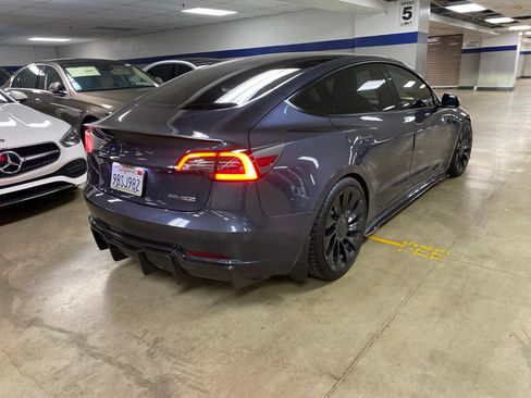 Used 2022 Tesla Model 3 Performance AWD/4WD image 3