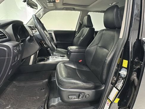 Used 2018 Toyota 4Runner Limited image 8