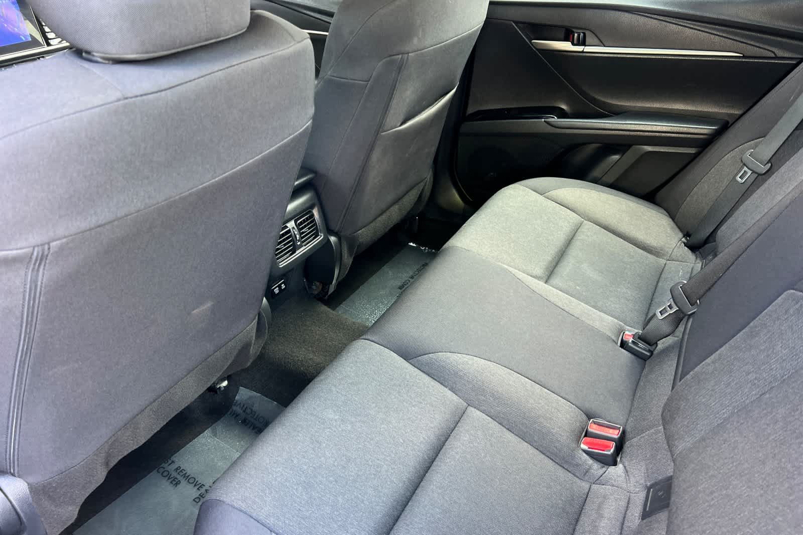 Used 2025 Toyota Camry LE FWD image 4