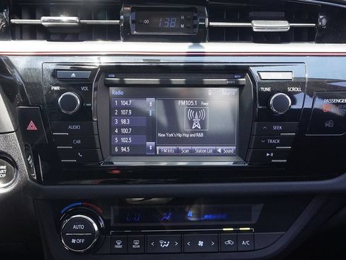 Used 2016 Toyota Corolla S Special Edition FWD image 41