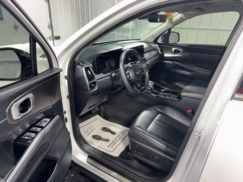 Used 2022 Kia Sorento SX FWD image 19