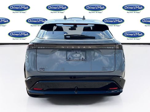 Used 2023 Nissan Ariya FWD image 6