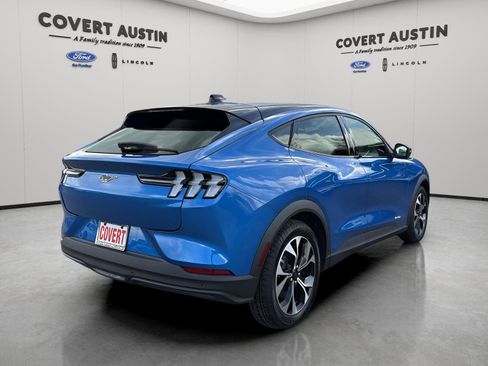 Used 2025 Ford Mustang Mach-E Select image 5