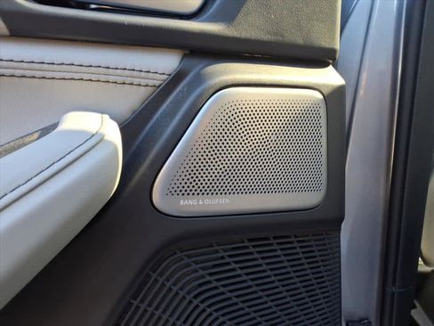 Certified 2025 Acura MDX SH-AWD w/ Advance Package image 19