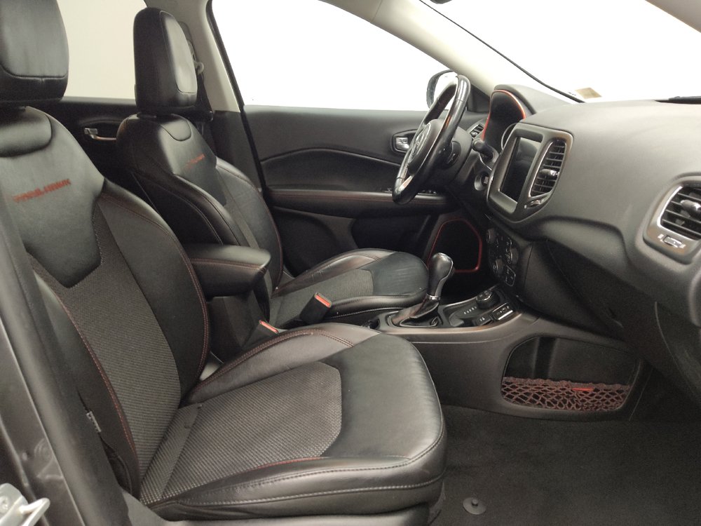 Used 2021 Jeep Compass Trailhawk w/ Convenience Group AWD/4WD image 21