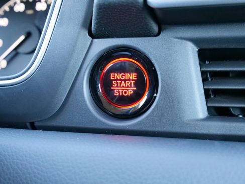 New 2025 Honda Pilot Touring image 26