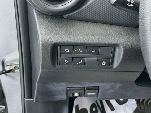 Certified 2022 Nissan Kicks S FWD image 10