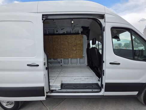 Used 2023 Ford Transit 250 148 High Roof Extended AWD image 14