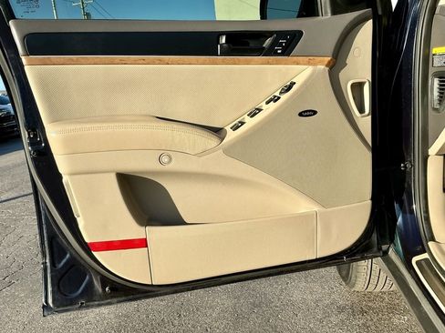 Used 2012 Hyundai Veracruz Limited image 42