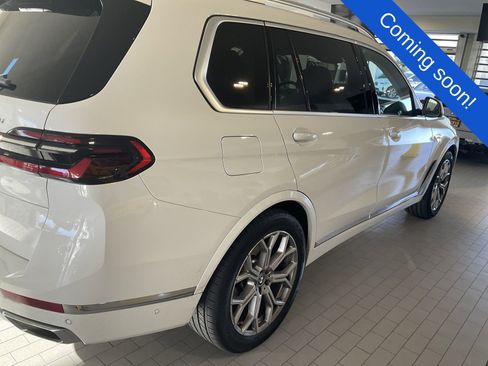 Certified 2024 BMW X7 xDrive40i AWD/4WD image 1