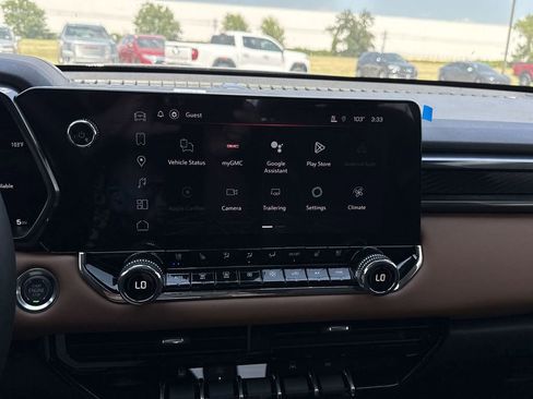 New 2026 GMC Canyon AT4 w/ Technology Plus Package image 18